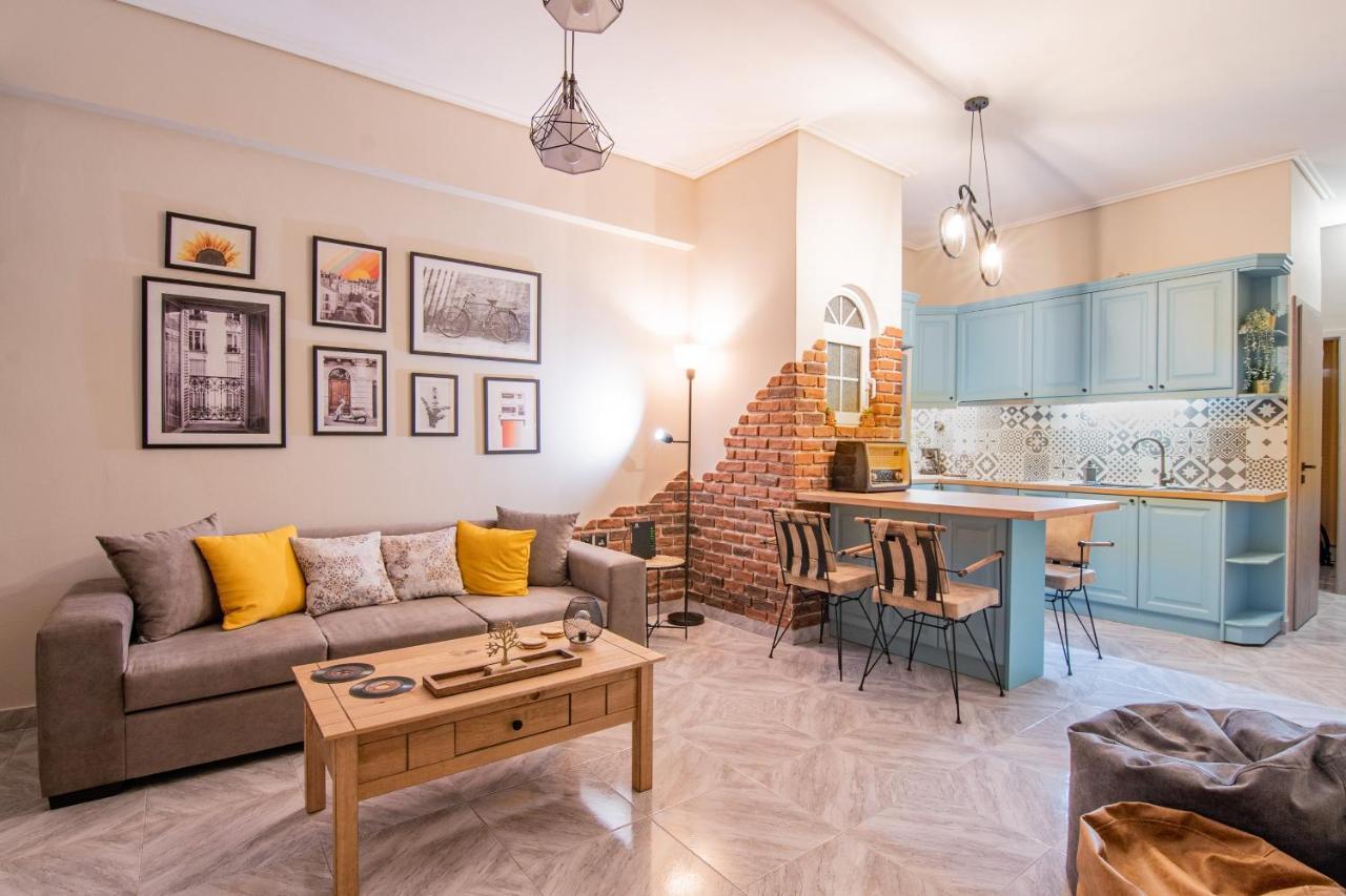 Vintage Apartment In Athens-Zografou Экстерьер фото